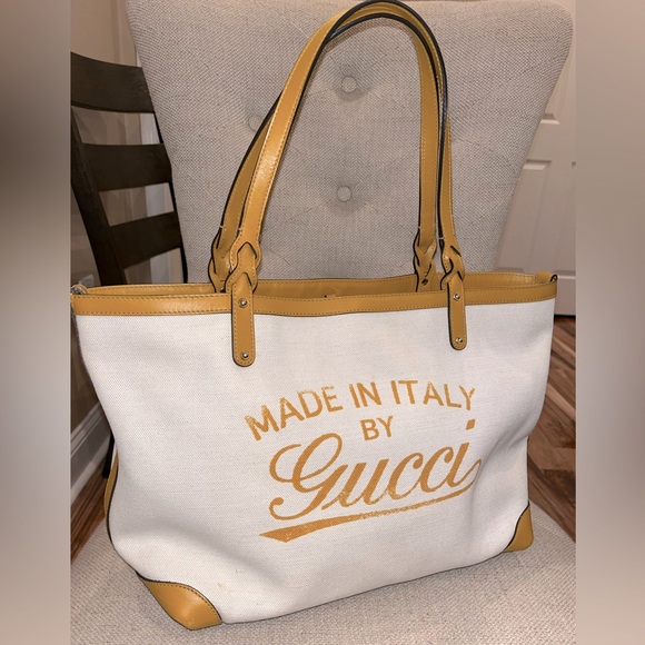 Gucci Tote Bag with Leather Pouch EUC! - Picture 4 of 16